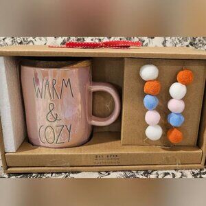 Rae Dunn Warm & Cozy Iridescent Mug and Garland Gift Set NWT's